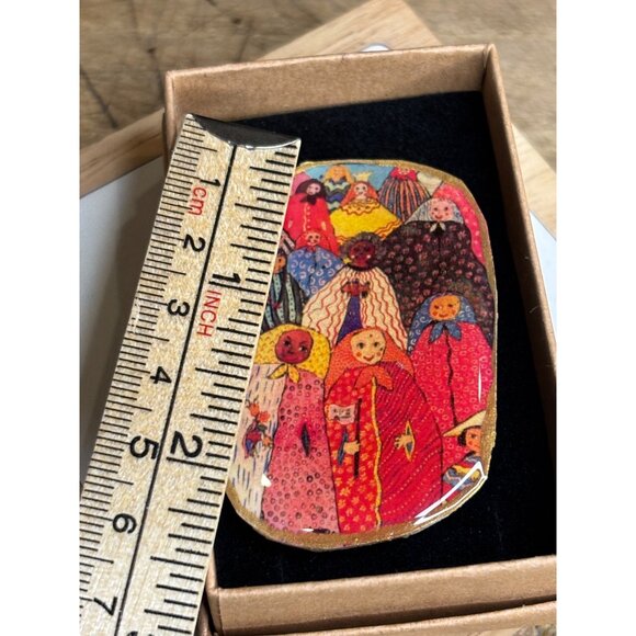 Handmade Colorful Folk Art Brooch Pin With Glossy Finish Women In Traditional Ou - Picture 2 of 6